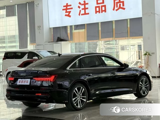 Audi A6L id 4261308 из Китая 11