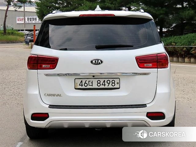 Kia The New Carnival id 4483273 из Кореи 14