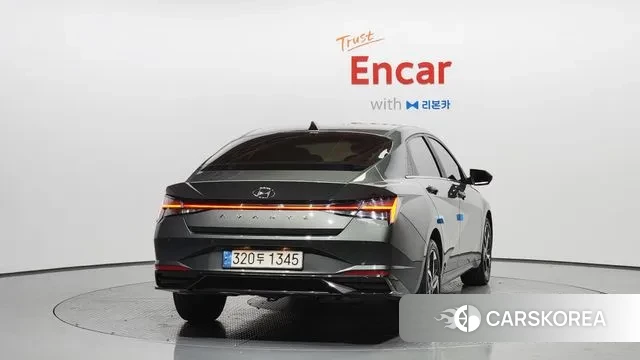 Hyundai Avante (CN7) id 3384749 из Кореи 14