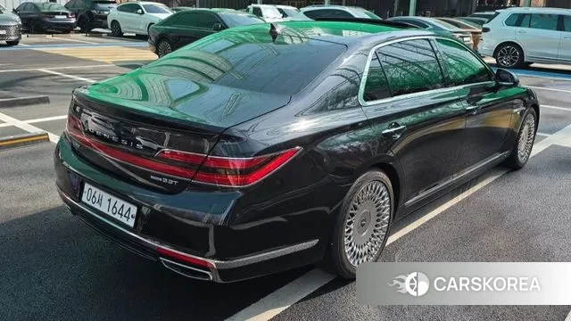 Genesis G90 id 3754296 из Кореи 11