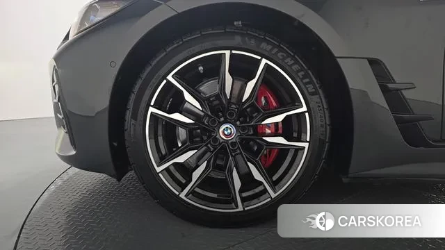 BMW i4 id 3031906 из Кореи 14