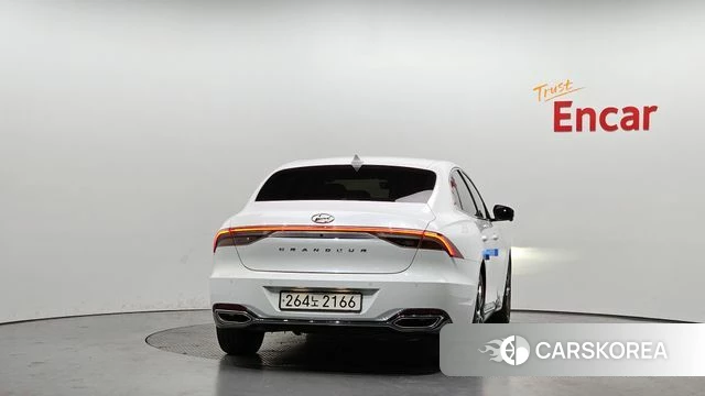 Hyundai The New Grandeur IG id 3794520 из Кореи 14