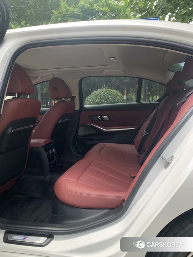 BMW 3 series id 4348438 из Китая 8