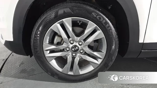 Kia Seltos id 3597920 из Кореи 14