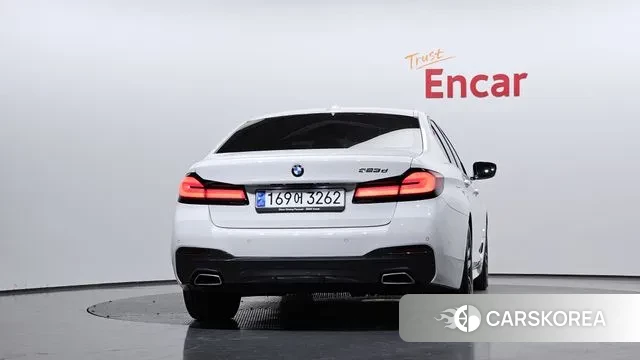 BMW 5 Series (G30) id 3765500 из Кореи 14