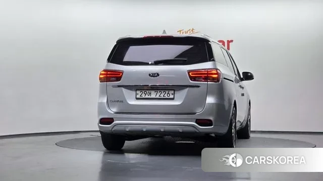 Kia The New Carnival id 3754671 из Кореи 14