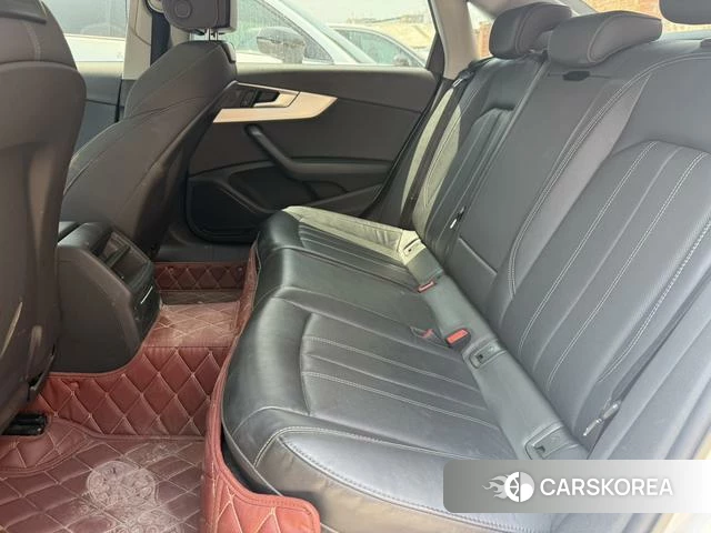 Audi A4L 2021 Белый из Китая, фото 4