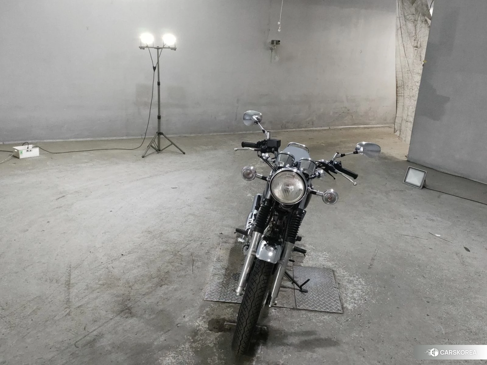 Yamaha SR 400 2019 из Японии, фото 4