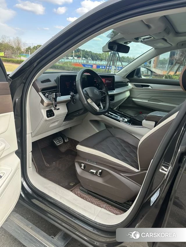 Volkswagen Range patrol 2023 Черный из Китая, фото 4