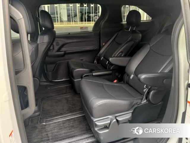 Toyota Grevia id 4329028 из Китая 13