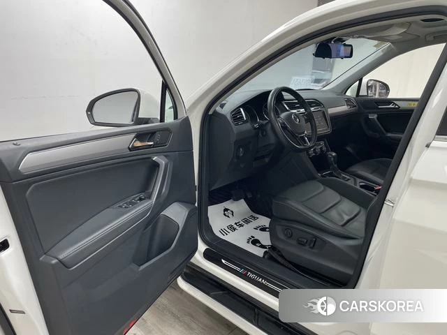 Volkswagen Tiguan L id 4290494 из Китая 20