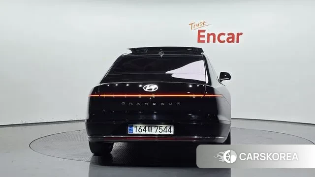 Hyundai Grandeur Hybrid (GN7) id 3507645 из Кореи 14