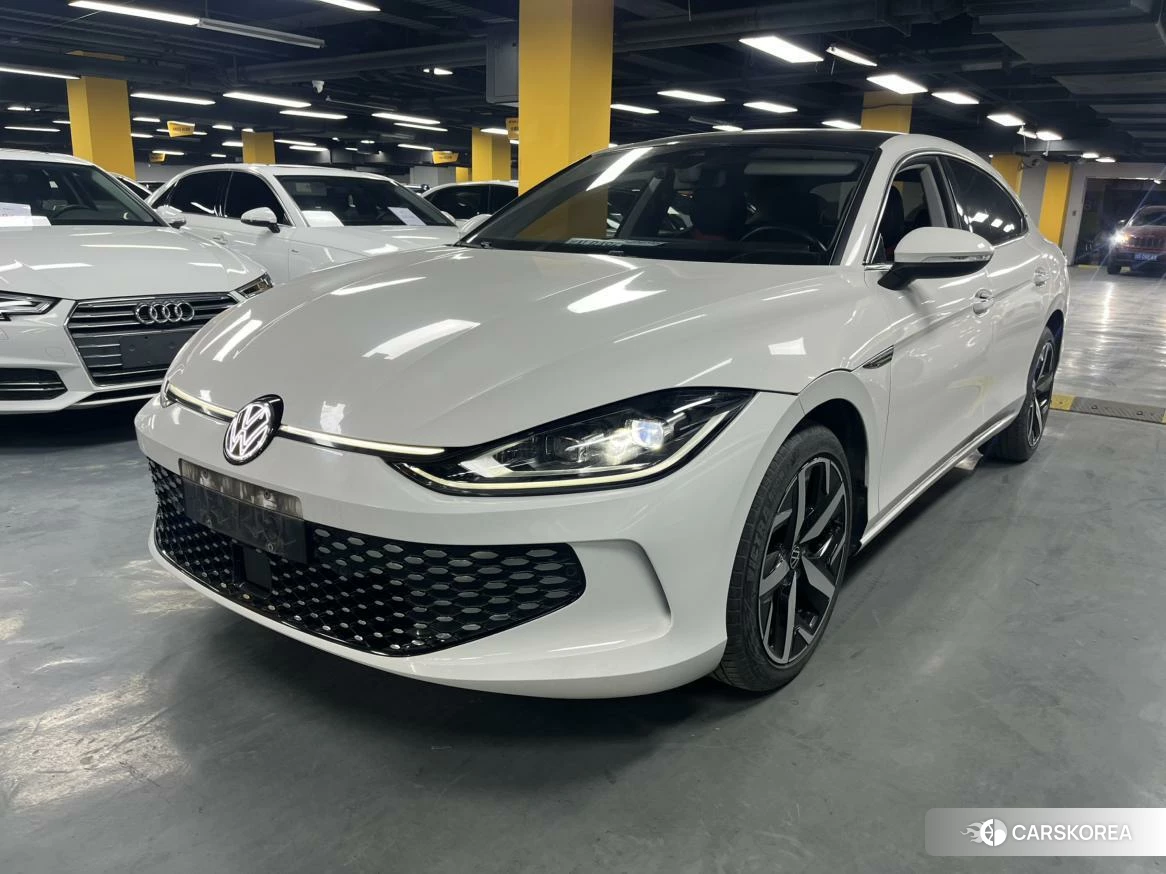 Volkswagen Lingdu 2023 Белый из Китая, фото 4