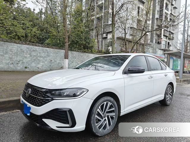 Volkswagen Lavida 2023 Белый из Китая, фото 6