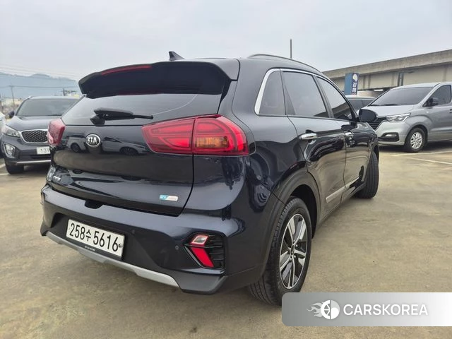 Kia The New Niro id 3889363 из Кореи 14