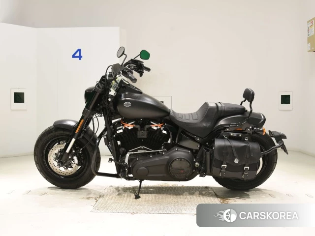 Harley-Davidson Softail Fat Bob FXFBS1868 2018 из Японии, фото 3