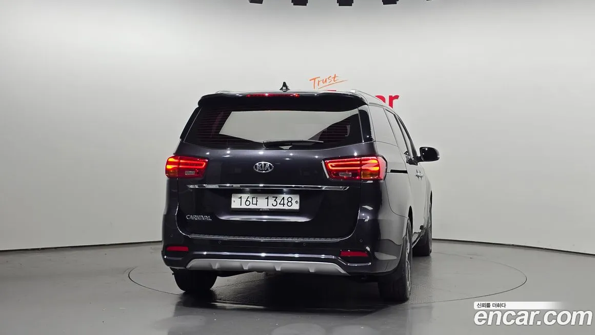 Kia The New Carnival id 2164513 из Кореи 14