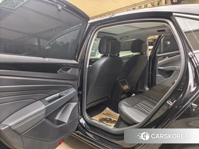 Volkswagen Passat id 4290281 из Китая 10