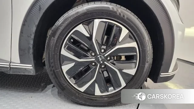 Kia EV6 id 3707905 из Кореи 14