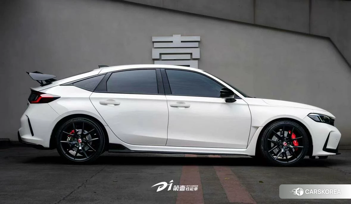 Honda Civic 2022 Белый из Китая, фото 4