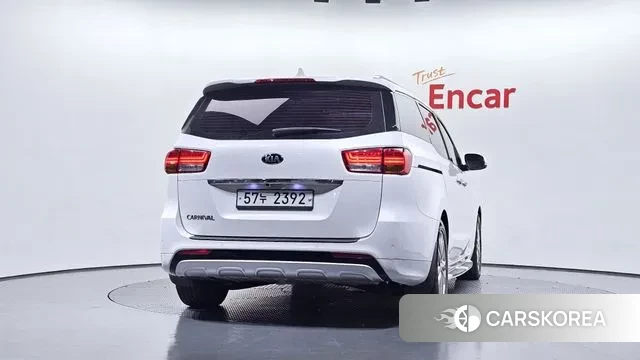 Kia All New Carnival id 3485172 из Кореи 14