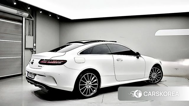 Mercedes-Benz E-Class W213 id 4344272 из Кореи 14