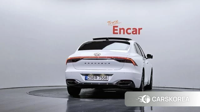 Hyundai The New Grandeur IG Hybrid id 4324037 из Кореи 14