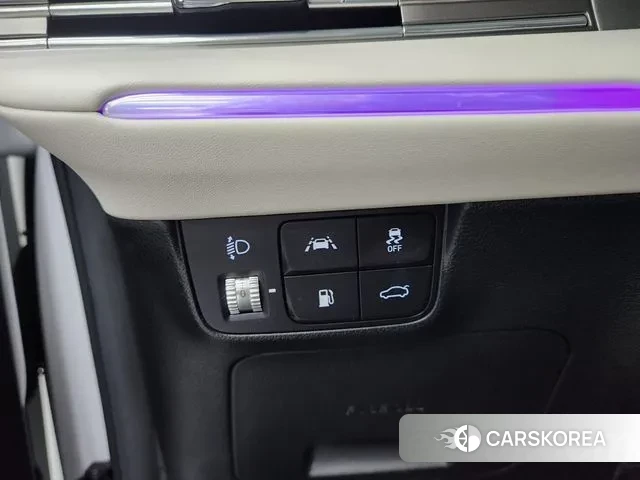 Hyundai The New Grandeur IG Hybrid id 3340338 из Кореи 14