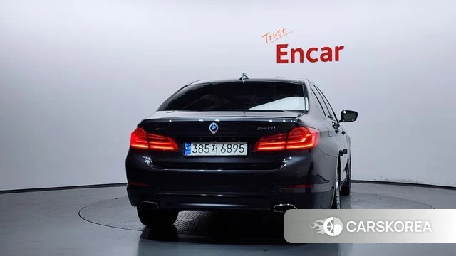 BMW 5 Series (G30) id 4543489 из Кореи 14