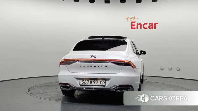 Hyundai The New Grandeur IG id 4383910 из Кореи 14
