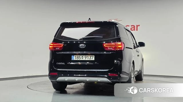 Kia The New Carnival id 4849773 из Кореи 14