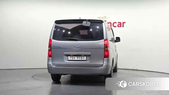 Hyundai The New Grand Starex id 3820747 из Кореи 14