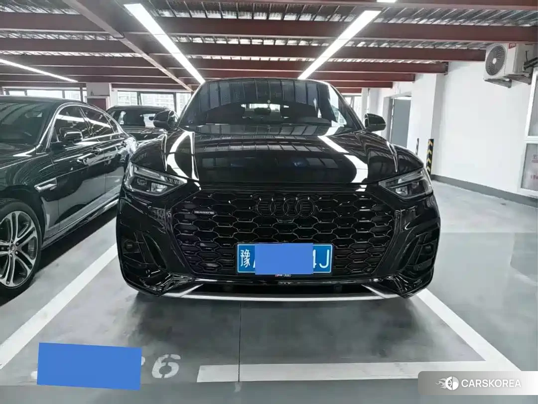 Audi Q5L id 4622741 из Китая 11