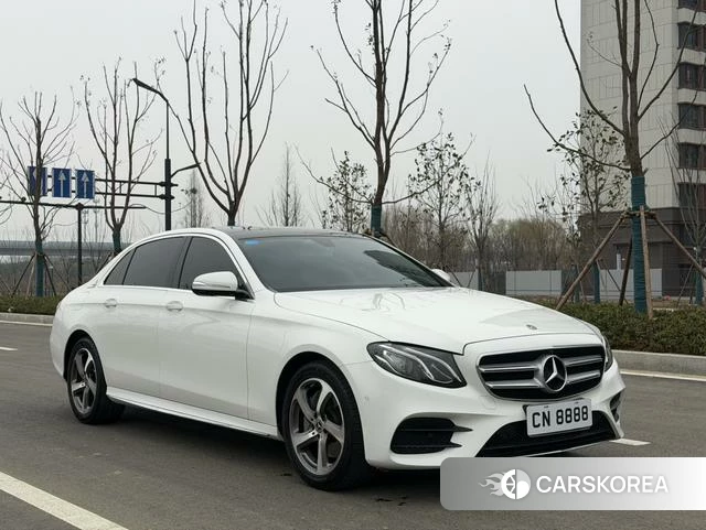 Mercedes-Benz E-class id 4212406 из Китая 26