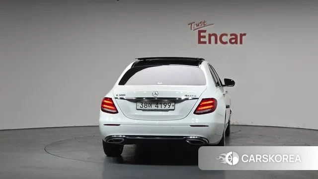 Mercedes-Benz E-Class W213 id 3778836 из Кореи 14