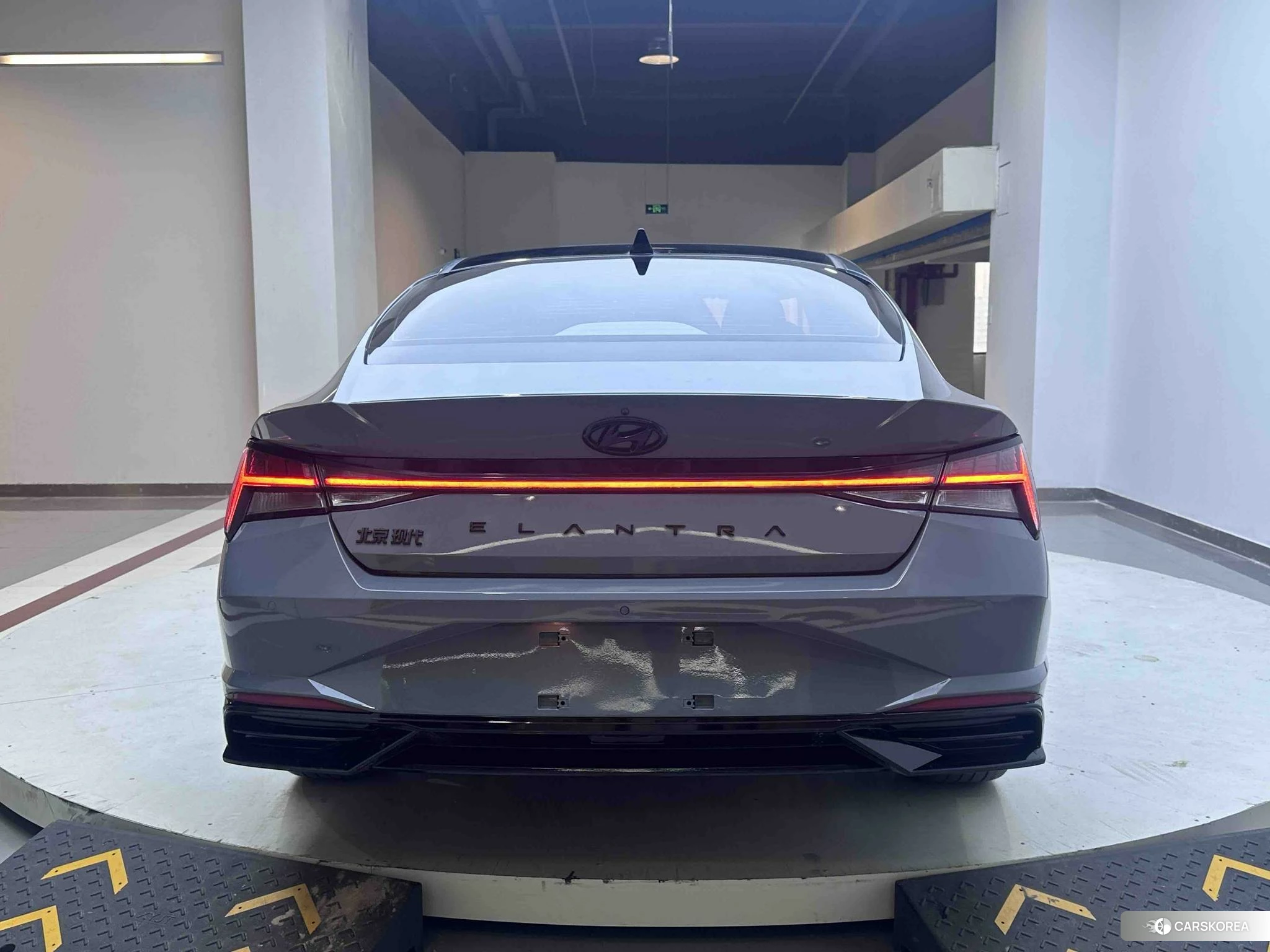 Hyundai Elantra id 4461741 из Китая 14