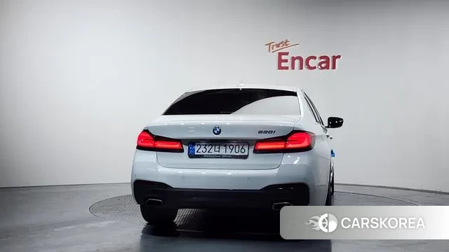 BMW 5 Series (G30) id 3586647 из Кореи 14