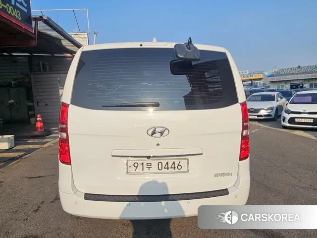 Hyundai The New Grand Starex id 3692819 из Кореи 10