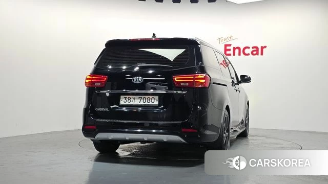 Kia The New Carnival id 4615110 из Кореи 31