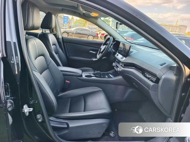 Nissan Xuan Yi id 4259645 из Китая 15
