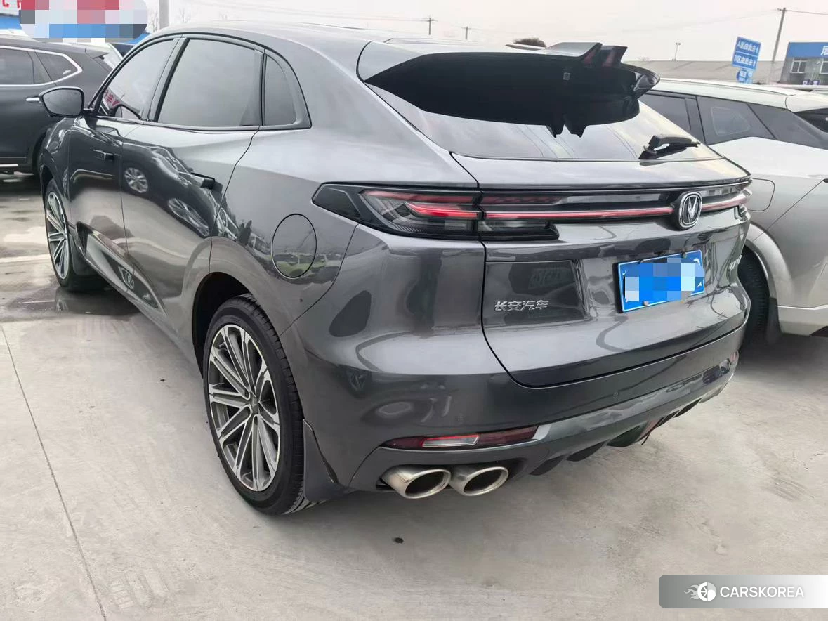 Chang'an UNI-K id 4405783 из Китая 8