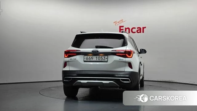 Kia Seltos id 4713009 из Кореи 25