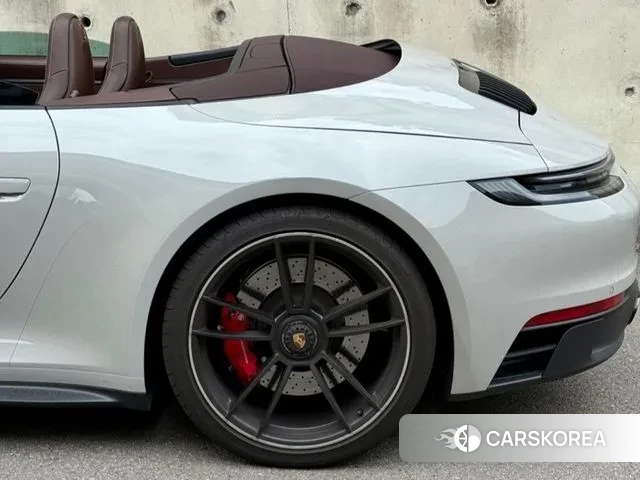 Porsche 911(992) 2024 Цвет галактики из Кореи, фото 6