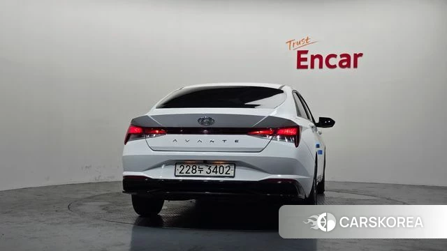 Hyundai Avante Hybrid (CN7) id 4561163 из Кореи 25