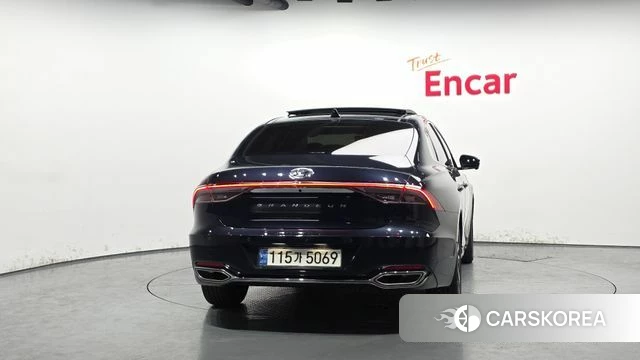 Hyundai The New Grandeur IG Hybrid id 4224246 из Кореи 27