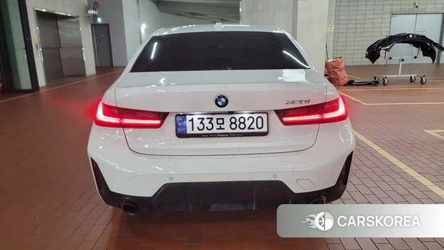 BMW 3 Series (G20) 2023 Белый из Кореи, фото 4