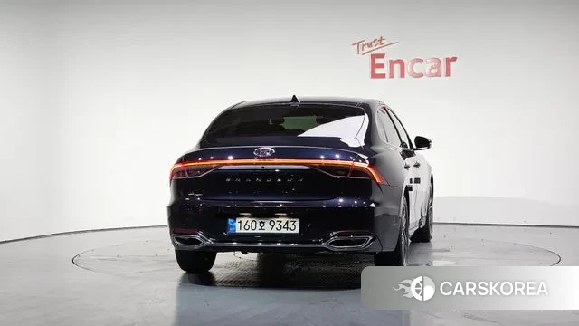 Hyundai The New Grandeur IG id 2901344 из Кореи 14