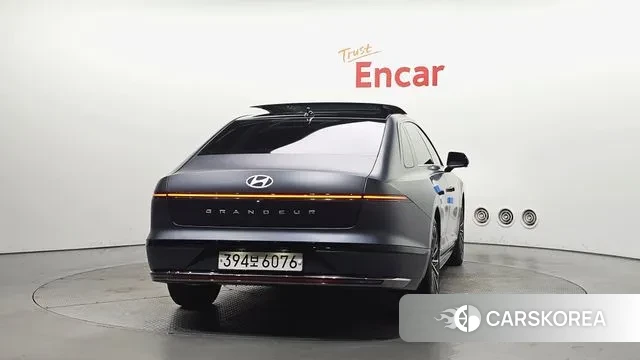 Hyundai Grandeur (GN7) id 3195573 из Кореи 14