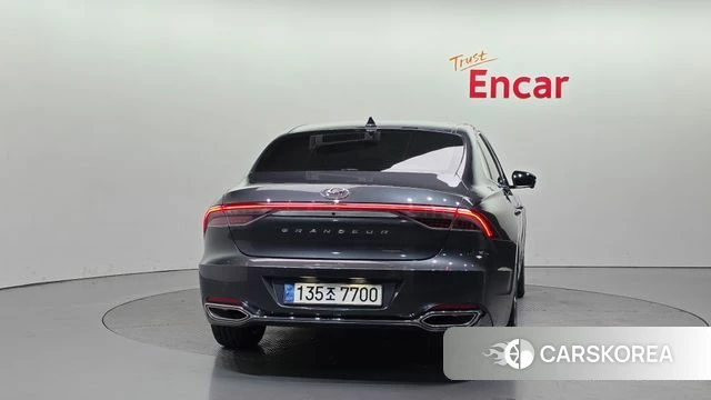 Hyundai The New Grandeur IG id 4362264 из Кореи 29