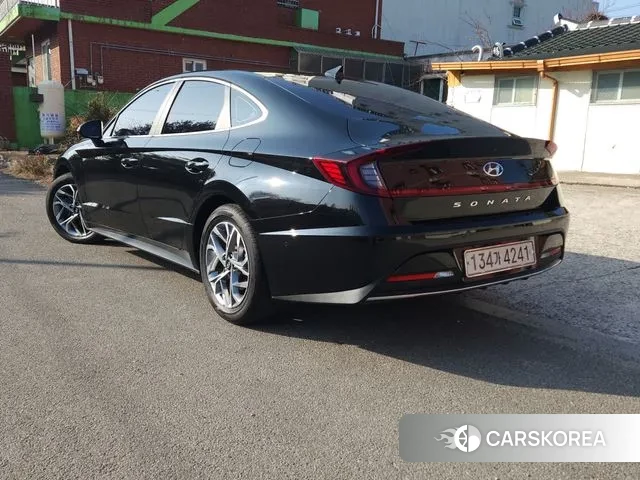 Hyundai Sonata (DN8) id 3666602 из Кореи 12